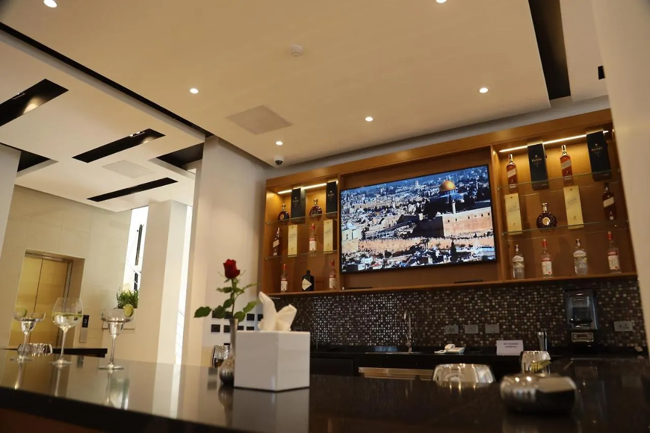 Hayes Hotel, Addis Ababa 4*,