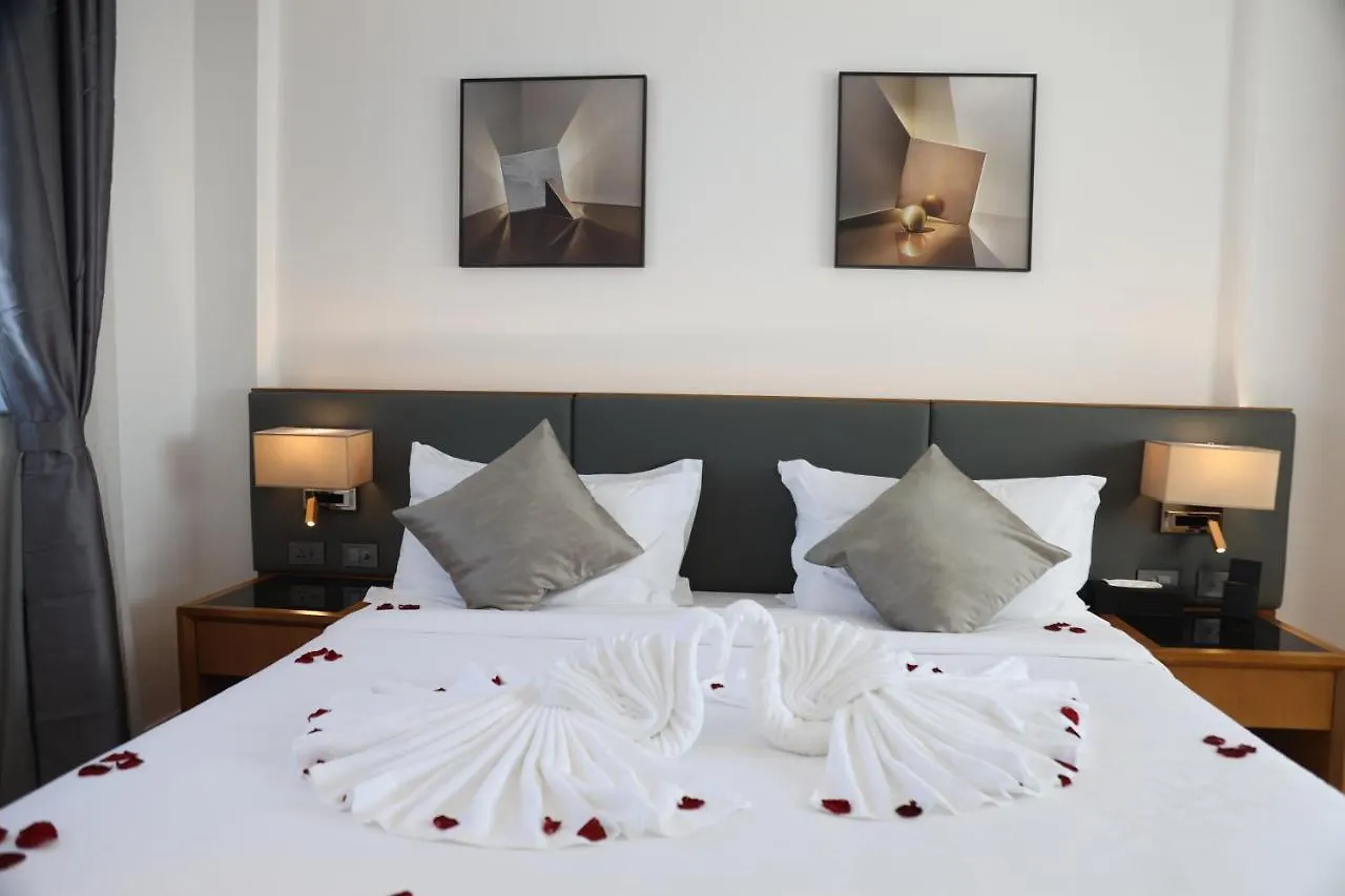 Hayes Hotel, Addis Ababa Hotel