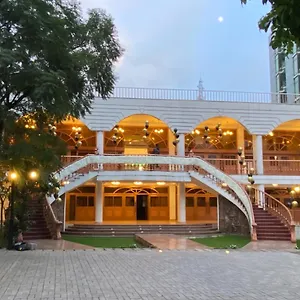 Hotel De Leopol